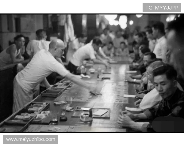 澳门六块赌牌的历史背景与发展现状，深入分析澳门博彩行业的核心竞争力与未来趋势